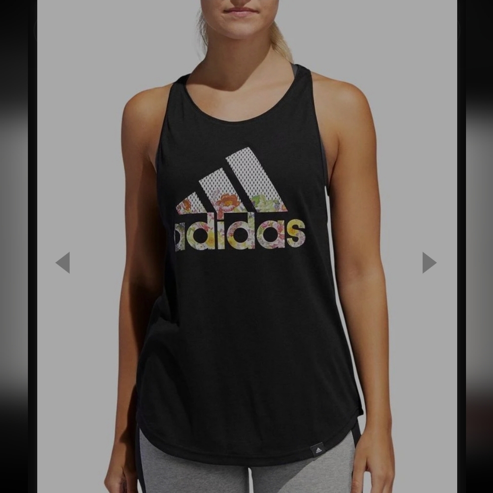 Adidas top size S